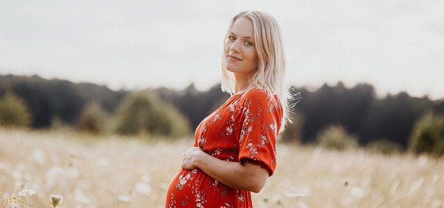 Jak rośnie brzuch w ciąży? Etapy ciąży