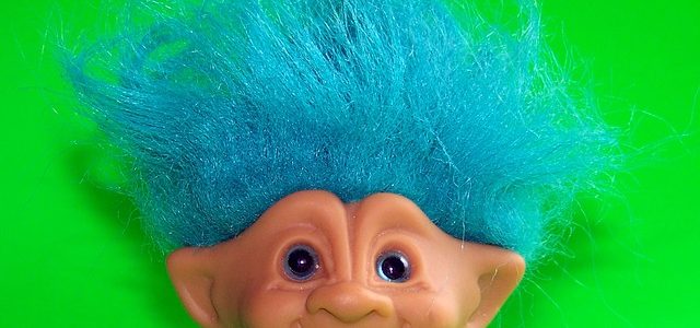 Jaki film obejrzeć z dzieckiem? Propozycje na rodzinny seans zabawka troll